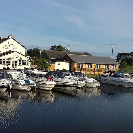 The Swan On The River Hotel Ely Bagian luar foto