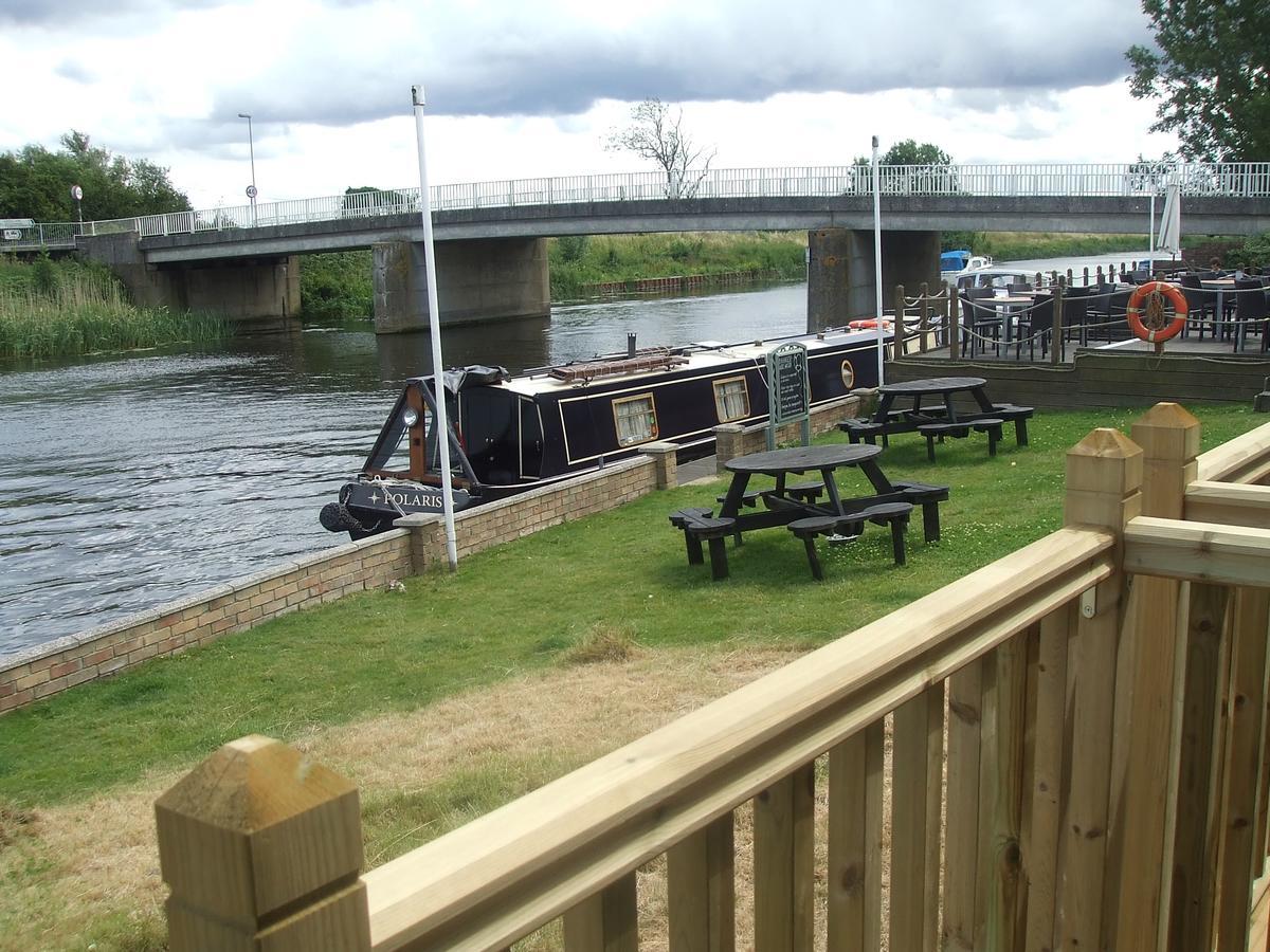 The Swan On The River Hotel Ely Bagian luar foto